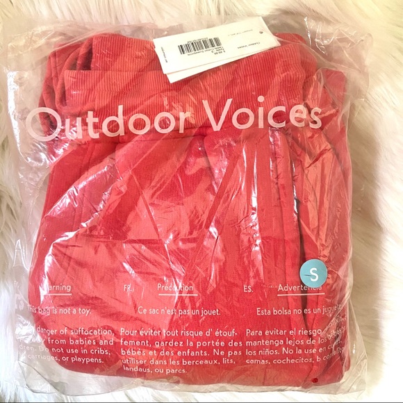 Outdoor Voices Nimbus Sweatpants Apple Red - Picture 7 of 8